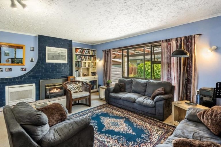 Photo of property in 33 Banbury Street, Burnside, Christchurch, 8053