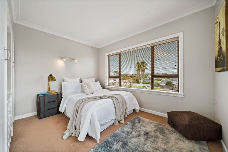 Photo of property in 50 Rogan Street, Mount Roskill, Auckland, 1041