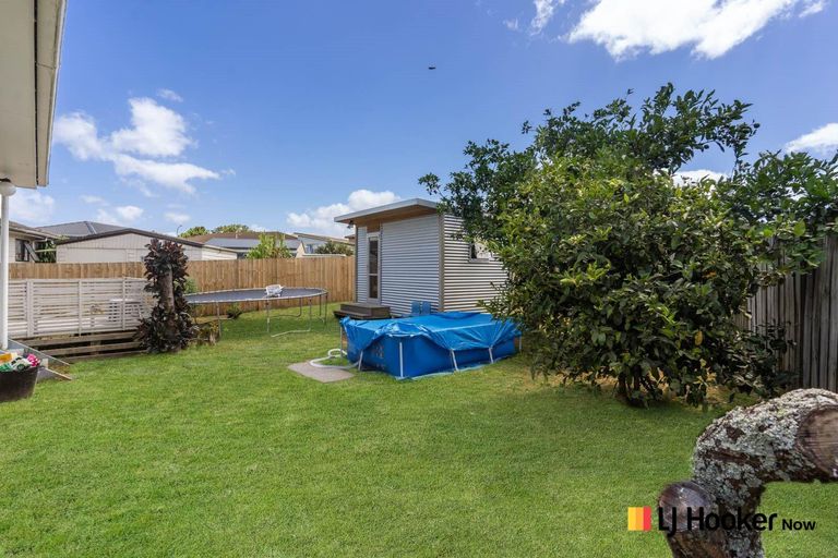Photo of property in 23 Taitimu Drive, Weymouth, Auckland, 2103