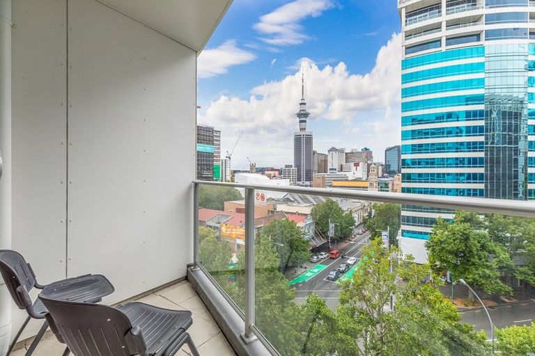 Photo of property in The Volt Apartments, 802/430 Queen Street, Auckland Central, Auckland, 1010