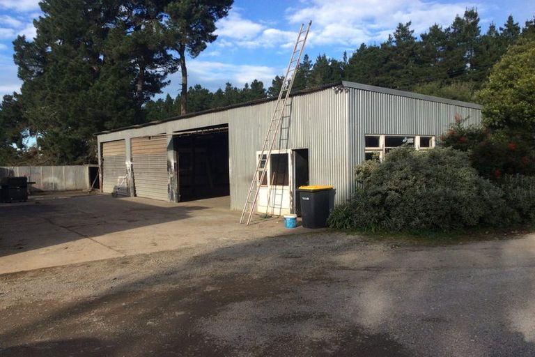 Photo of property in 37 Jessons Road, Harewood, Christchurch, 8051