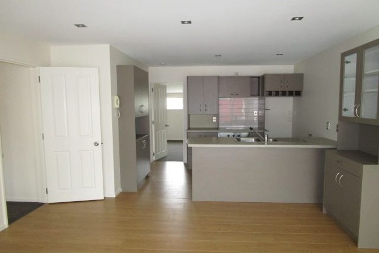 Photo of property in 1/282 Kilmore Street, Christchurch Central, Christchurch, 8011