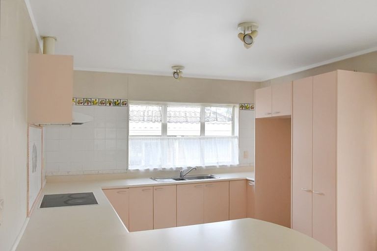 Photo of property in 27b Central Park Drive, Te Atatu South, Auckland, 0610