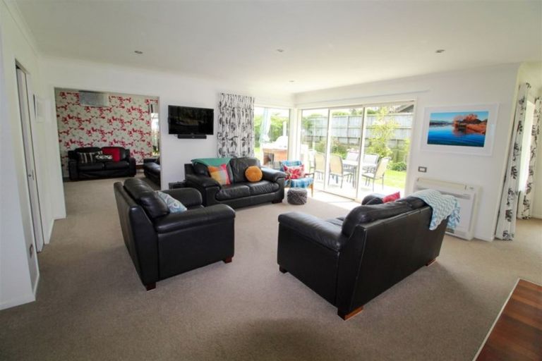 Photo of property in 8 Meadowstone Street, Gleniti, Timaru, 7910