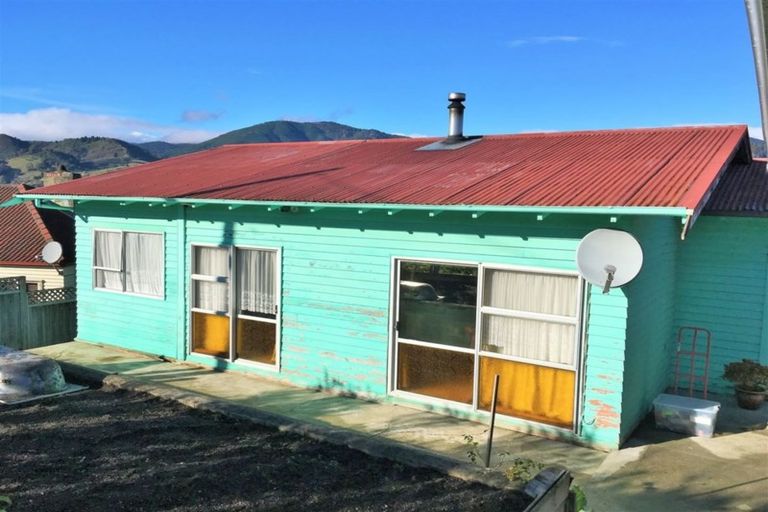 Photo of property in 66 Stanley Crescent, Beachville, Nelson, 7010