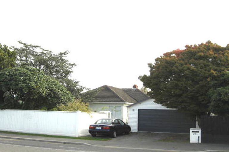 Photo of property in 251 Ilam Road, Ilam, Christchurch, 8041