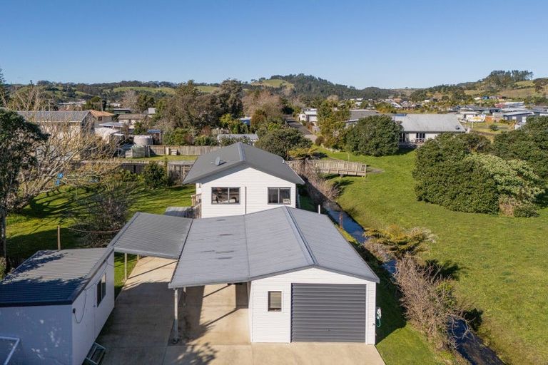 Photo of property in 30 Captain Cook Road, Cooks Beach, Whitianga, 3591