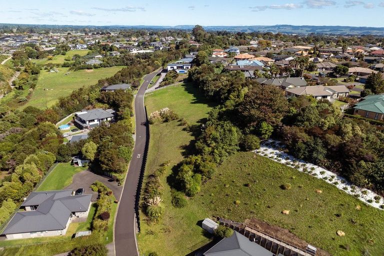 Photo of property in 10 Southill Way, Pyes Pa, Tauranga, 3112