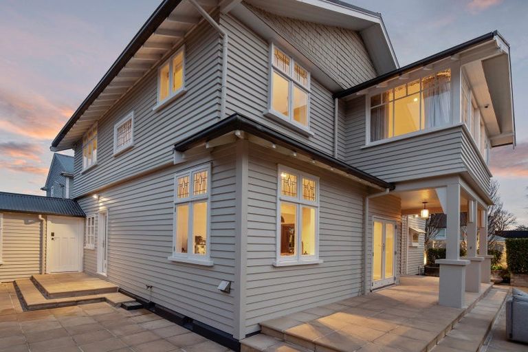 Photo of property in 134 Papanui Road, Merivale, Christchurch, 8014