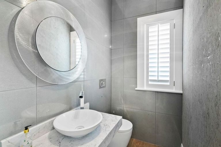 Photo of property in 6 Takutai Street, Parnell, Auckland, 1052