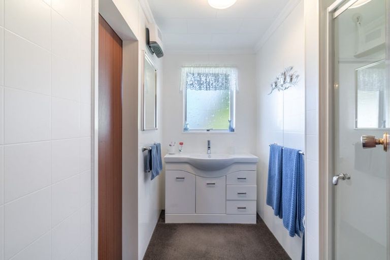 Photo of property in 220 North Makarewa Grove Bush Road, Makarewa, Invercargill, 9876