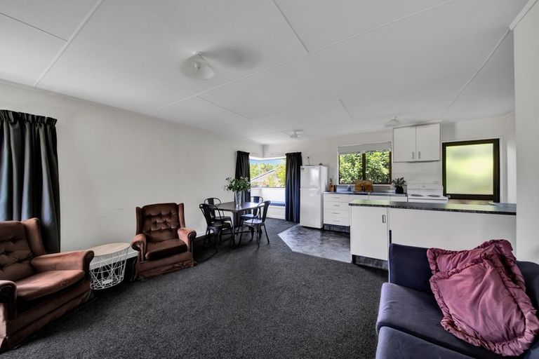 Photo of property in 52 Pembroke Street, Westown, New Plymouth, 4310
