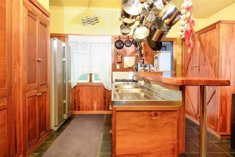 Photo of property in 1 Arawa Street, New Lynn, Auckland, 0600