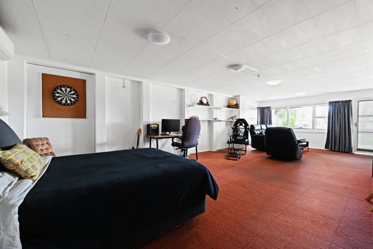 Photo of property in 43 Hillcrest Road, Hillcrest, Hamilton, 3216