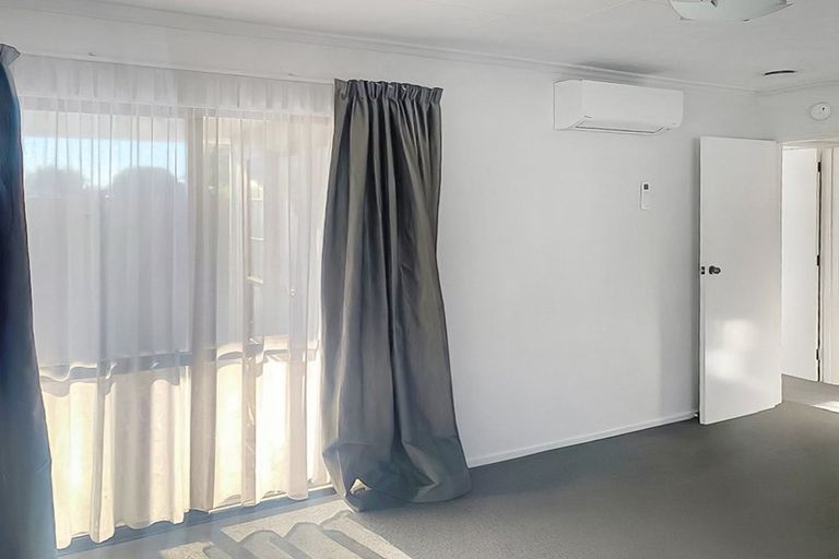 Photo of property in 7 Dunallen Avenue, Marton, 4710