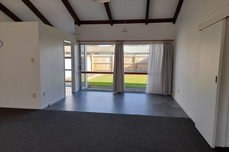 Photo of property in 7b Aroha Street, Takaro, Palmerston North, 4410
