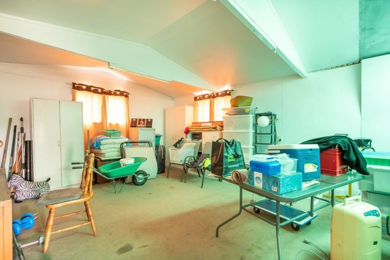 Photo of property in 66 Universal Drive, Henderson, Auckland, 0610