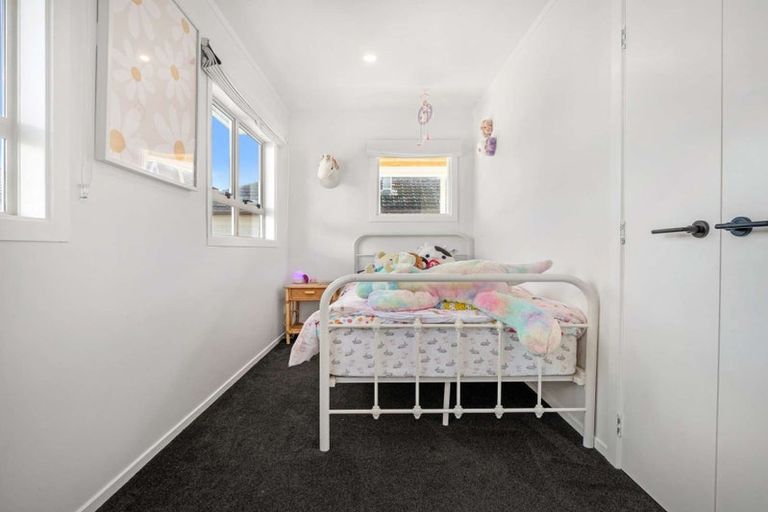 Photo of property in 20 Valley Road, Pukekohe, 2120