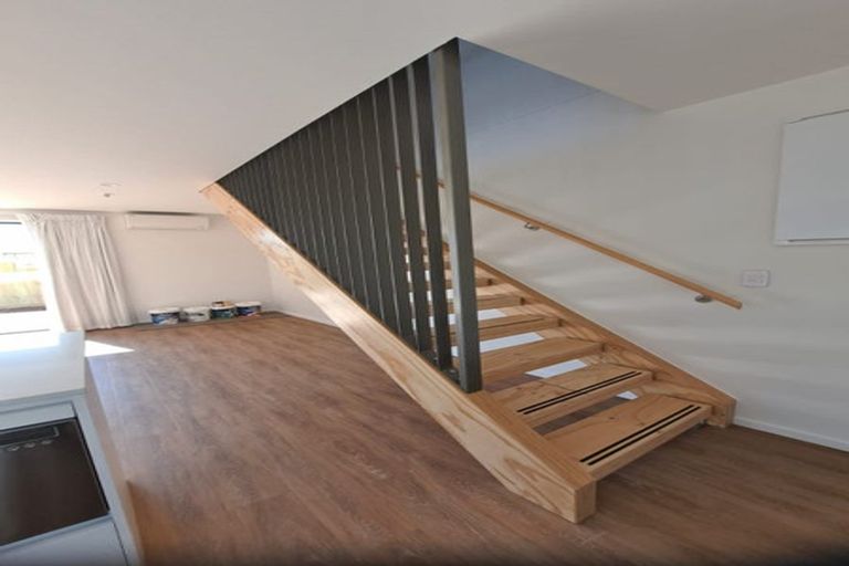 Photo of property in 6/45 Division Street, Riccarton, Christchurch, 8041