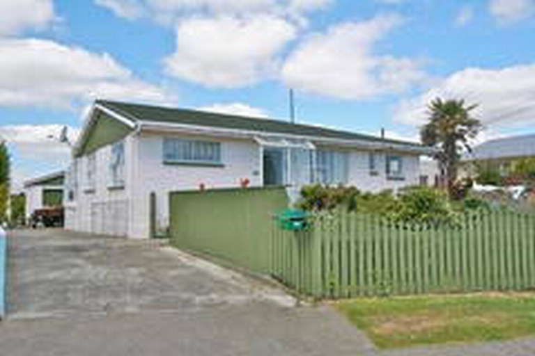 Photo of property in 45 Edinburgh Crescent, Waikiwi, Invercargill, 9810