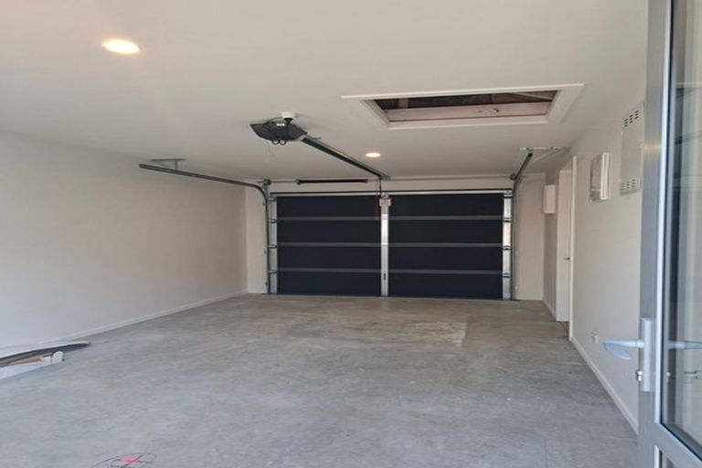 Photo of property in 15 Ella Street, Rolleston, 7614