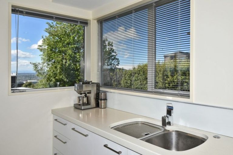 Photo of property in 7 Kenmure Drive, Huntsbury, Christchurch, 8022