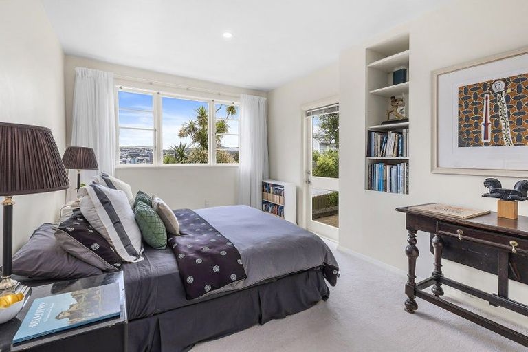 Photo of property in 29a Grass Street, Roseneath, Wellington, 6011