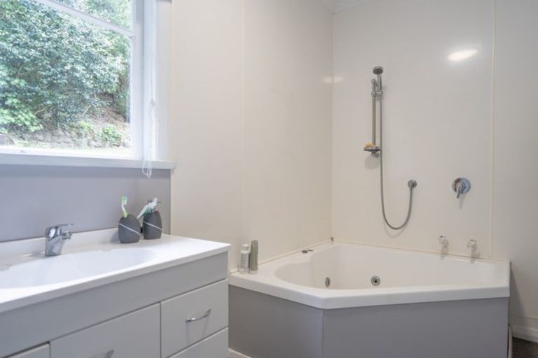 Photo of property in 3a Jeep Road, Raumati South, Paraparaumu, 5032