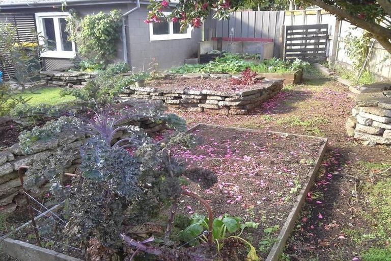 Photo of property in 45 Doralto Road, Frankleigh Park, New Plymouth, 4310