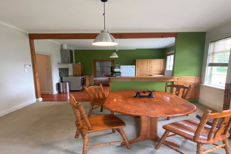 Photo of property in 35 Memorial Avenue, Ilam, Christchurch, 8053