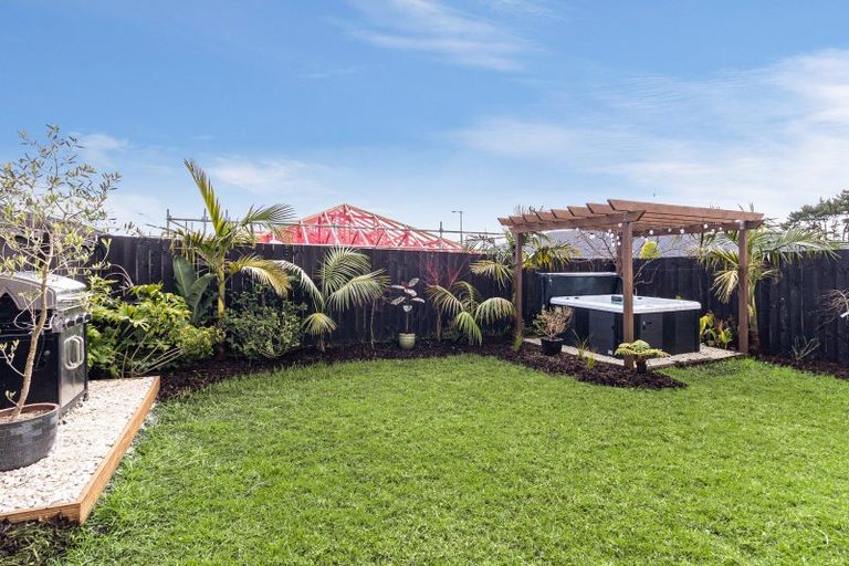 Photo of property in 73 Mclarin Road, Glenbrook, Waiuku, 2681