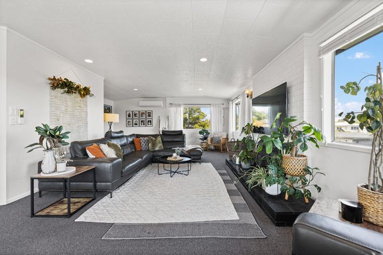 Photo of property in 121 Tauhara Road, Tauhara, Taupo, 3330