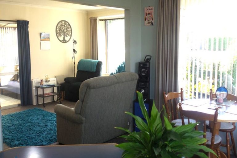 Photo of property in 64 Richard Pearse Drive, Temuka, 7920