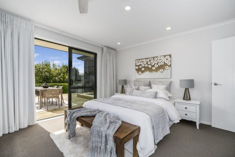 Photo of property in 2 Carex Close, Pyes Pa, Tauranga, 3112