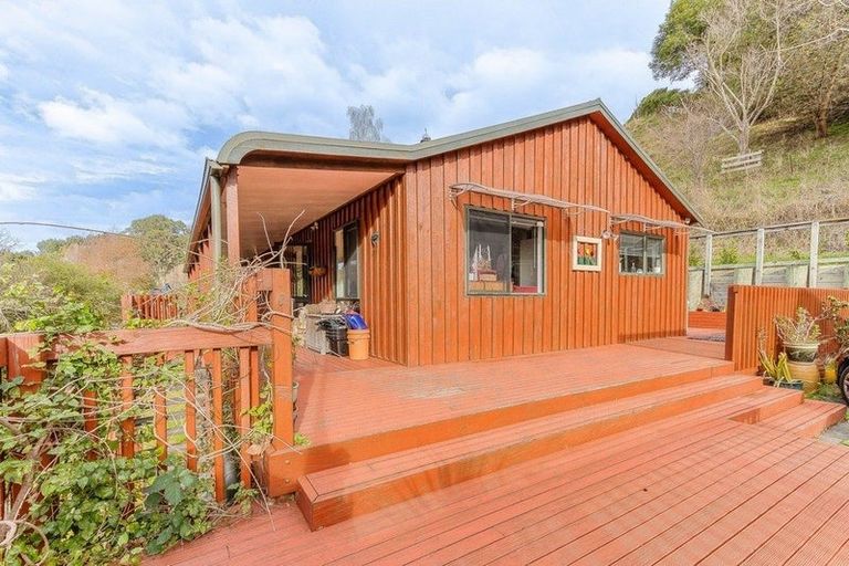 Photo of property in 38 Durie Vale Road, Durie Hill, Whanganui, 4500