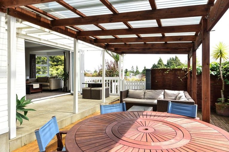 Photo of property in 27 Hinton Avenue, Forest Lake, Hamilton, 3200