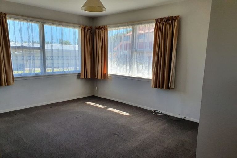 Photo of property in 797 Main North Road, Belfast, Christchurch, 8051