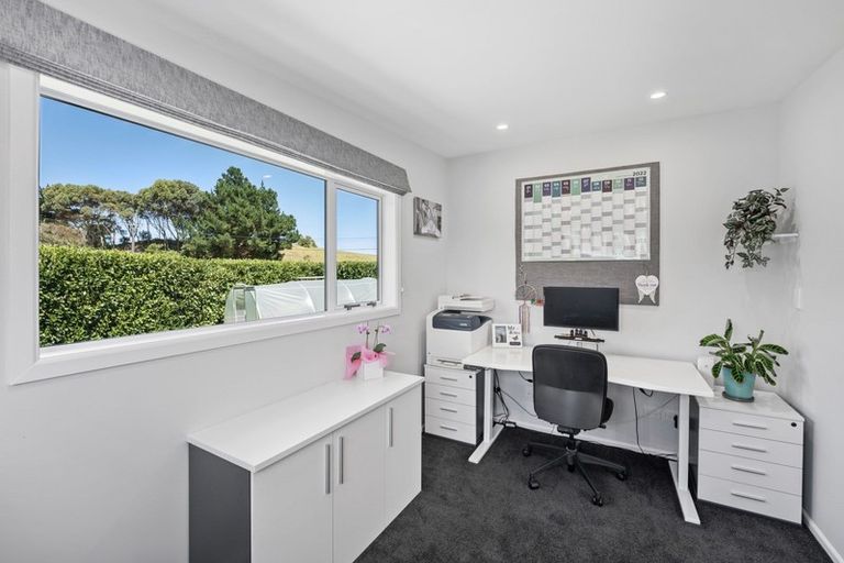 Photo of property in 151 Te Horo Beach Road, Te Horo, Otaki, 5581