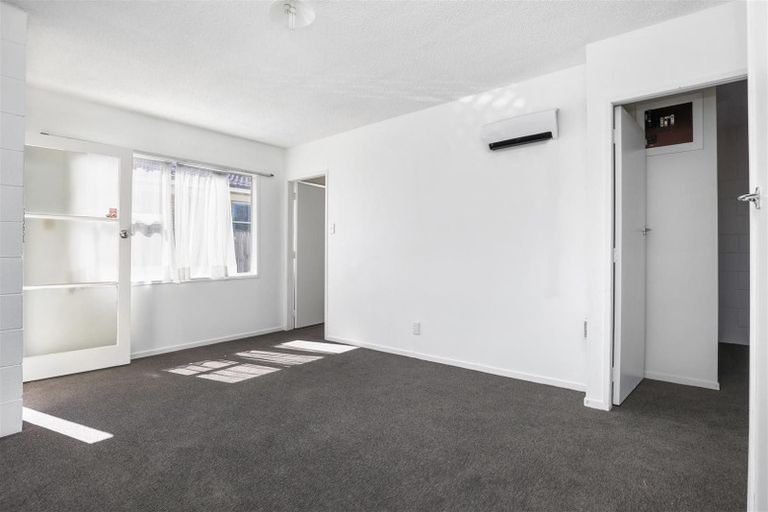 Photo of property in 226 Old Farm Road, Hamilton East, Hamilton, 3216