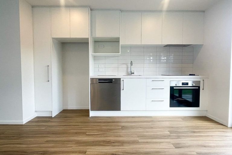 Photo of property in 3/14 Moule Street, Addington, Christchurch, 8024