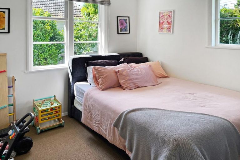 Photo of property in 18 Melrose Street, Wallaceville, Upper Hutt, 5018