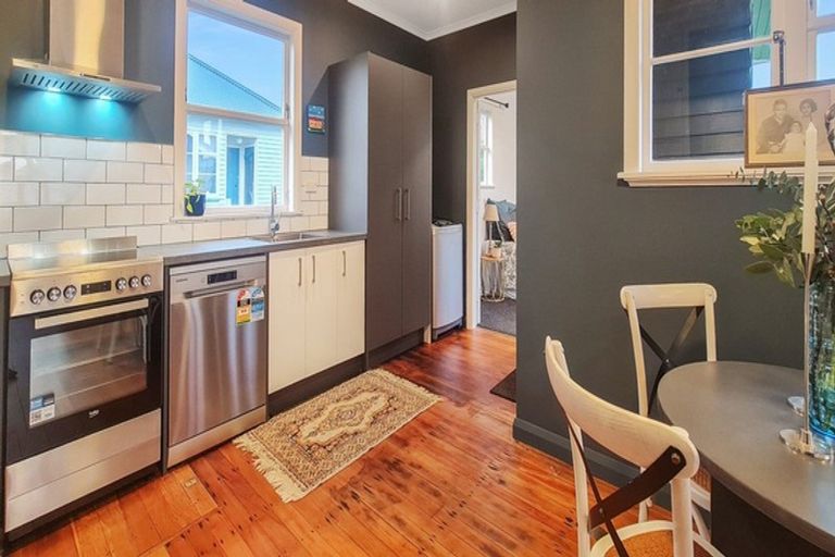 Photo of property in 4 Blackwell Street, Marton, 4710