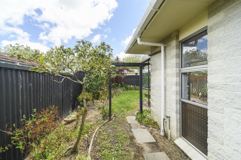 Photo of property in 4/82 Russell Street, Palmerston North, 4414