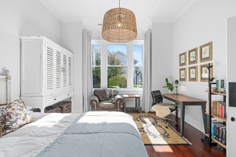 Photo of property in 2 Melrose Street, Roslyn, Dunedin, 9010