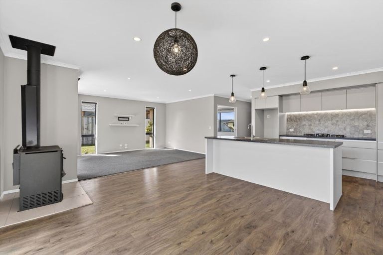 Photo of property in 7 Cressy Place, Darfield, 7510