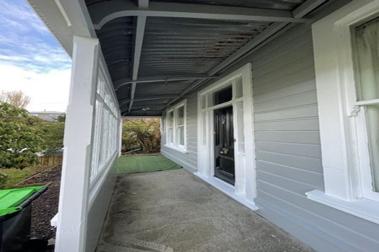 Photo of property in 56 South Road, The Glen, Dunedin, 9011