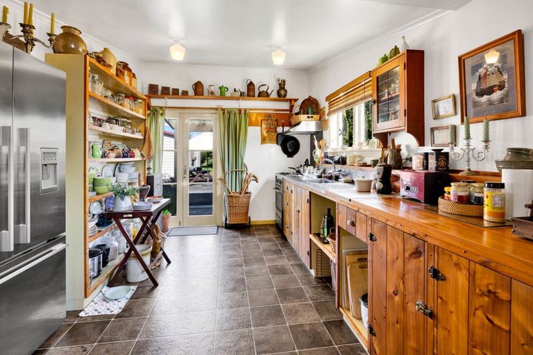 Photo of property in 77 Swansea Road, Stratford, 4332