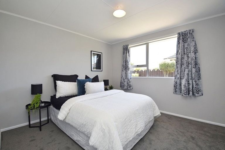 Photo of property in 82 Dunbeath Place, Kew, Invercargill, 9812