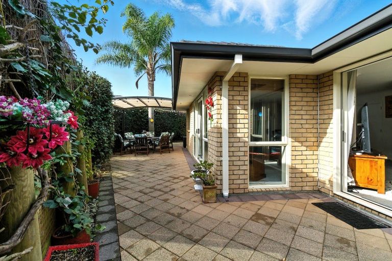 Photo of property in 32 Rosella Drive, Welcome Bay, Tauranga, 3112