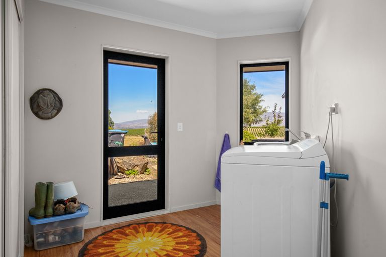 Photo of property in 317 Golden Road, Springvale, Alexandra, 9393